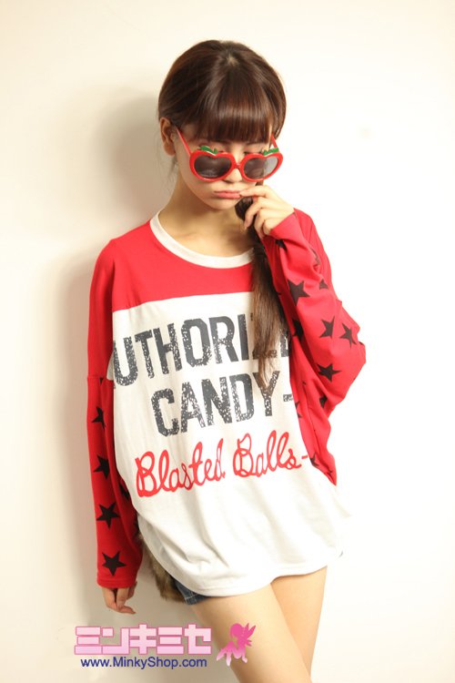 Batwing Sleeve Star T-Shirt