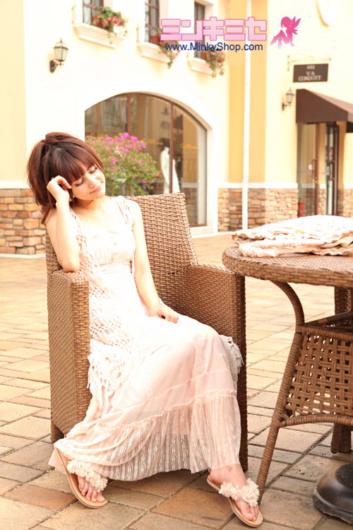 Ruffle Collar Chiffon Blouse