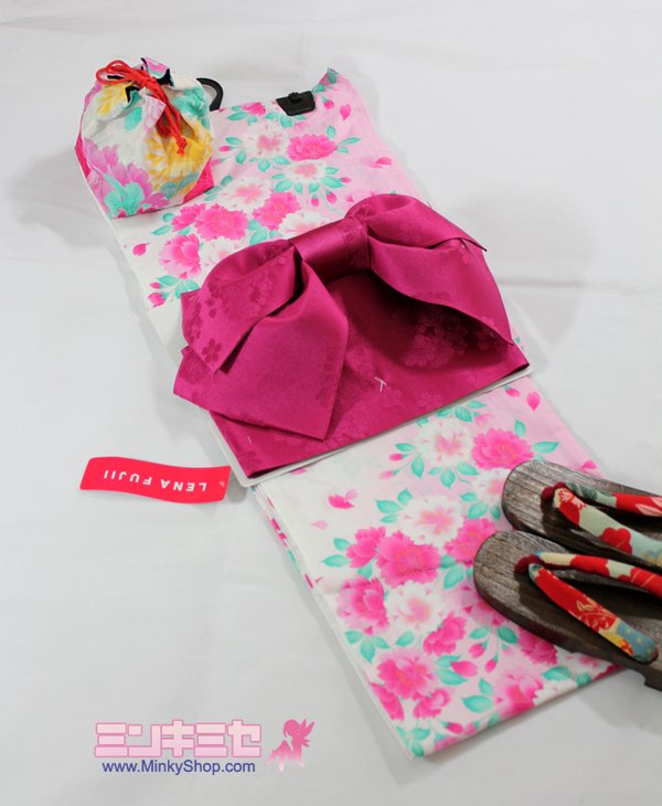 Lena Fujii Sakura Yukata Set