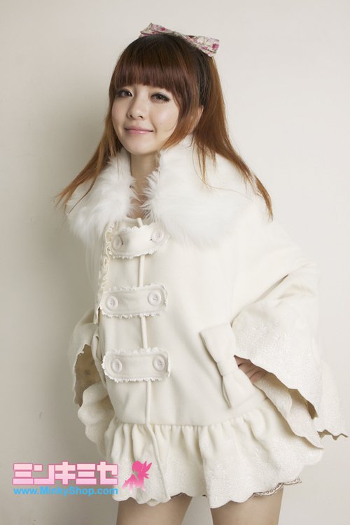 Liz Lisa Poncho Style Scallop Coat 