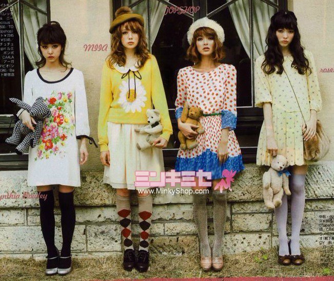 Miia Sunflowers Pullover Sweater