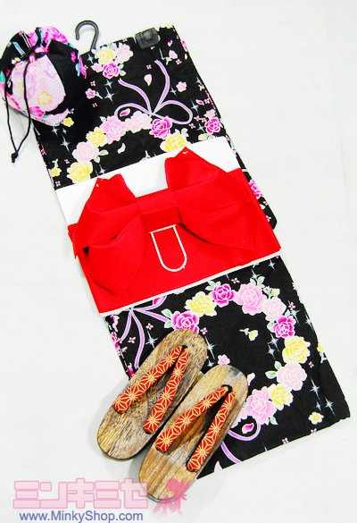 Rose Wreath Yukata Set