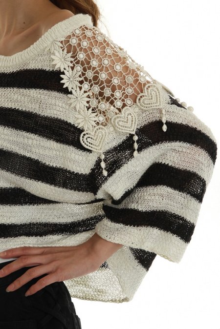 Snidel Embroidery Shoulder Pullover
