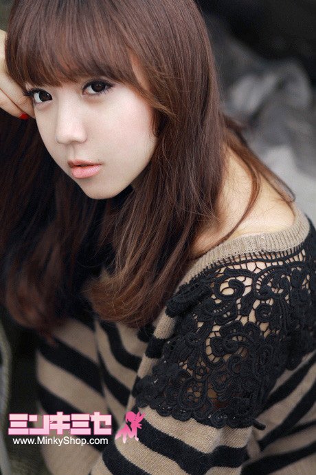 Snidel Striped Crochet Sweater