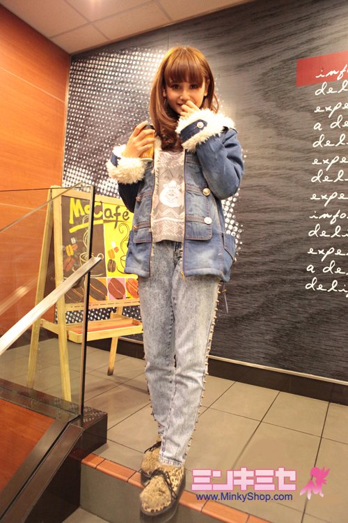 W♥C Studded Stonewash Jeans