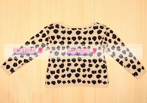 WC Wakatsuki Chinatsu Leopard Sweater