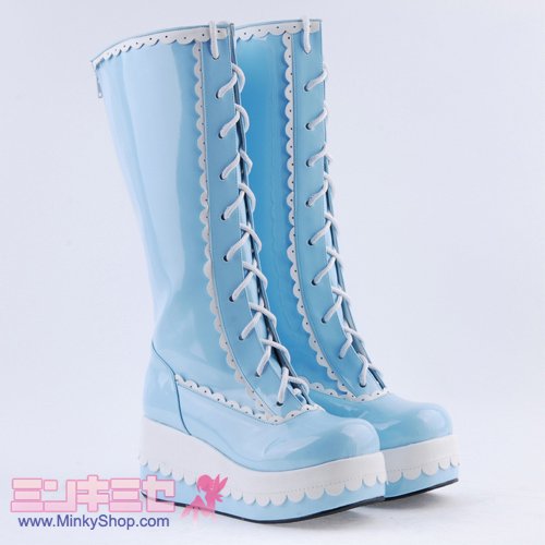 Sweet Scallop Platform Boots